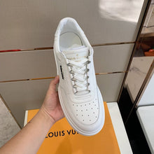Load image into Gallery viewer, Beverly Hills Sneaker
