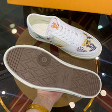 Load image into Gallery viewer, Ollie Sneaker
