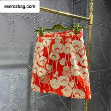Load image into Gallery viewer, Poppy Flower Print Skirt
