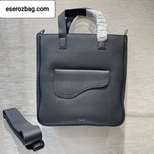 Load image into Gallery viewer, Saddle Tote Bag With Shoulder Strap
