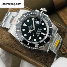 Load image into Gallery viewer, Oyster Perpetual Submariner V12

